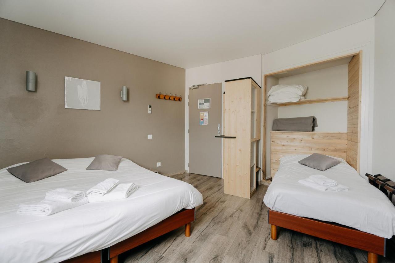 Auberge De La Paillere Lavours Buitenkant foto